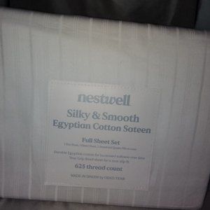 NEW Nestwell Silky Smooth Egyption Full Flat Fitted Sheets Pillowcase White Stri